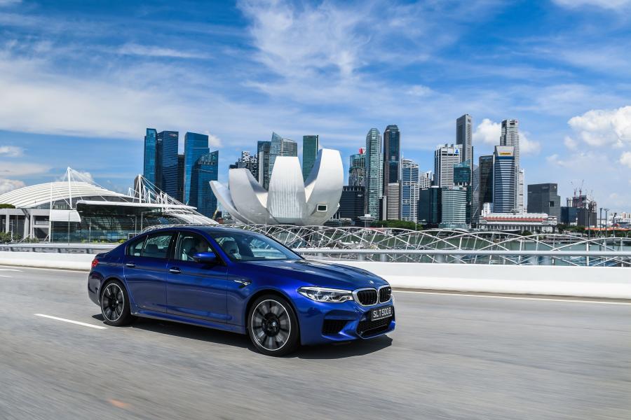  BMW M5 (F90) 2018 года  (SG) (фото 23 из 30)